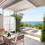 Mare Dei Ionian Semesteranläggning (resort)