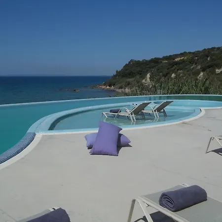 Mare Dei Ionian Skafidia