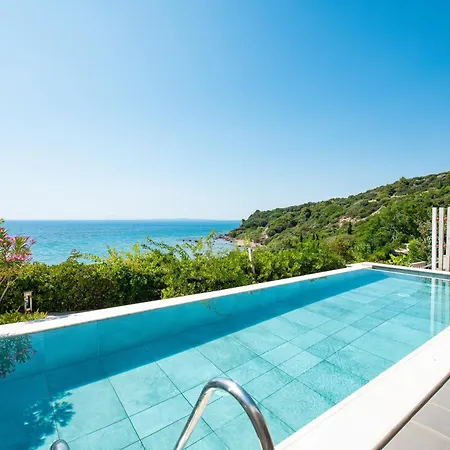 Mare Dei Ionian Resort 4*