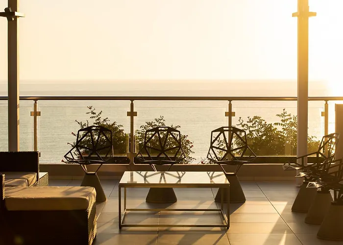 Mare Dei Ionian Skafidia