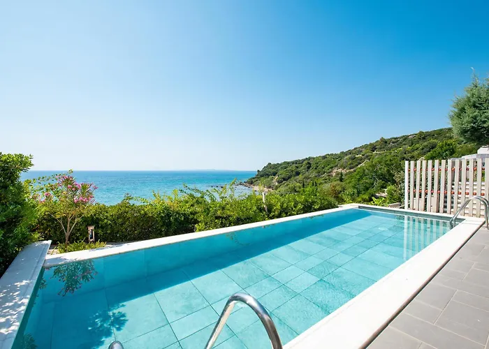 Mare Dei Ionian Resort 4*