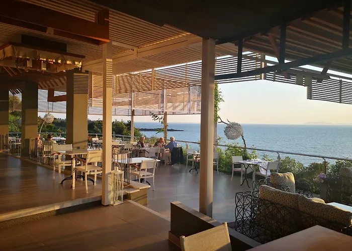 Mare Dei Ionian リゾート スカフィディア